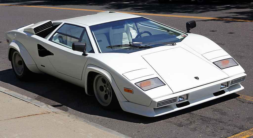 1024px 1981 Lamborghini Countach LP400S S2 front 11zon