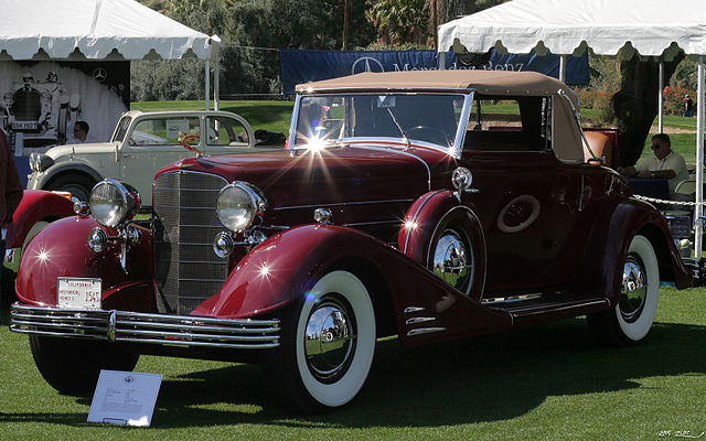 1930 Cadillac 452 V 16 Roadster Convertible maroon